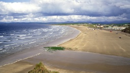 Rossnowlagh beach in Nothern Ireland along NCN