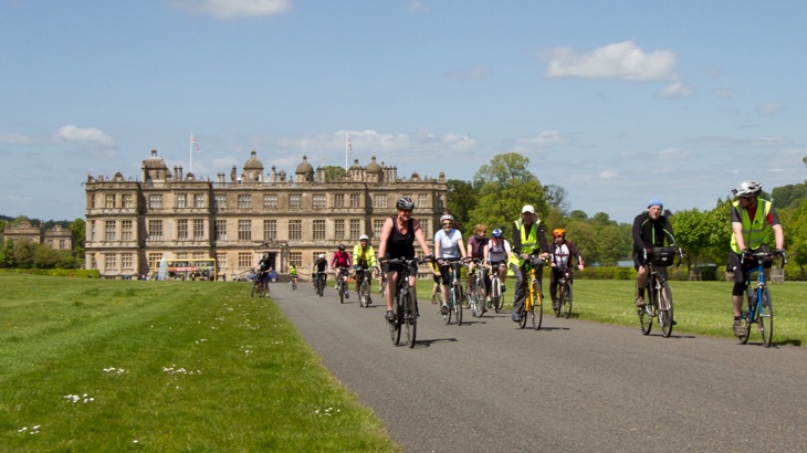 Cyclists on traffic-free path near Longleat