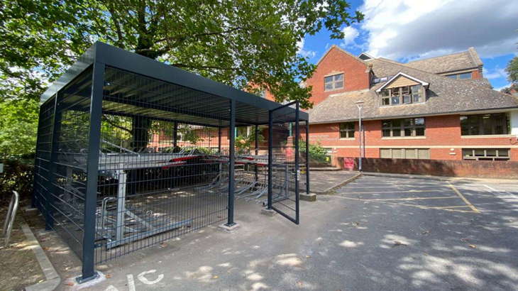 Cycle shelter